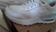 Baskets t35 airmax d'occasion  L'Isle-Jourdain