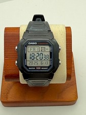 Casio w800h 1av d'occasion  Expédié en Belgium