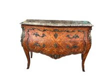 Commode galbée style d'occasion  Montendre
