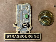Pins pentax strasbourg d'occasion  La Crau