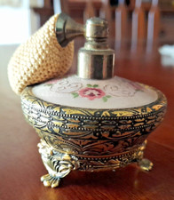 PERFUME ATOMIZADOR VINTAGE VAZIO 3 PÉS VIDRO DOURADO METAL BORDADO PONTA #tt comprar usado  Enviando para Brazil