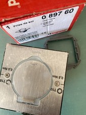 Legrand support prise d'occasion  Mimizan