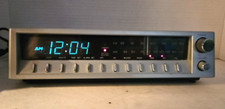 Relógio despertador realista cromático-232 rádio AM/FM azul LED comprar usado  Enviando para Brazil