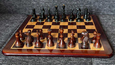 Antikes schachspiel schachfigu gebraucht kaufen  Wesel