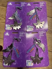 Lote de 4 chaveiros charme bolsa Buzz Lightyear parques da Disney toque Toy Story festa comprar usado  Enviando para Brazil