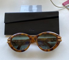 Lunette soleil dior d'occasion  Paris XVIII