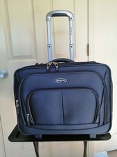 Samsonite spacious 18w for sale  Island Lake