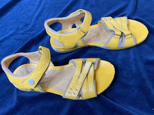 Clarks unstructured artisan for sale  BRADFORD