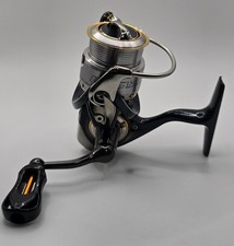 Daiwa certate 2000 d'occasion  Expédié en Belgium
