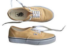 Vans women 8.5 for sale  Hagerhill