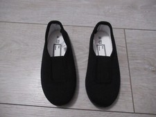 Chaussons gym noirs d'occasion  Conflans-Sainte-Honorine