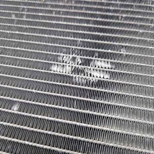 Radiatore condensatore clima usato  Mineo