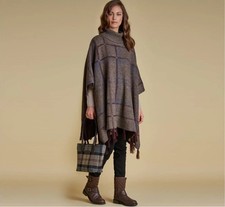 Poncho chaud barbour d'occasion Poncho chaud barbour d'occasion  Vannes