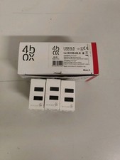 Doppia usb 2.0 usato  Istrana