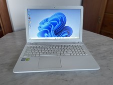 Portatile asus r541u usato  Roma