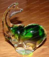 Green artglass elephant d'occasion  Expédié en Belgium