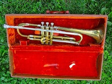 Getzen deluxe trumpet for sale  Trenton