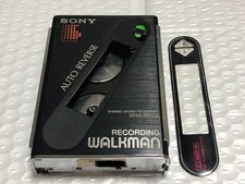 Sony walkman r202 d'occasion  Expédié en Belgium