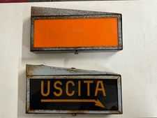 Insegna lampada luminosa usato Insegna lampada luminosa usato  Italia