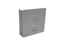 Mechanizm otwierania drzwi NUKI Opener Bluetooth biały towar B na sprzedaż  PL