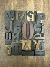 Quadro con caratteri usato  Pisa