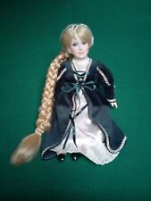 Bambola rapunzel porcellana usato  Busto Garolfo