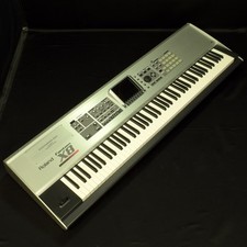 Roland fantom key d'occasion  Expédié en Belgium