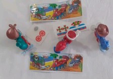 Sorpresine kinder k00 usato  Varese