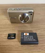Fujifilm finepix f30 usato  Spedire a Italy