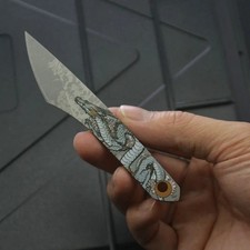 Coltello collo edc usato Coltello collo edc usato  Spedire a Italy