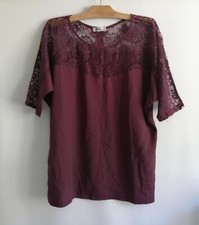 Blouse bordeaux dentelle d'occasion  Bourg-de-Thizy