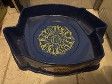 Lot arène beyblade d'occasion  France