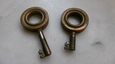 Jolies clés anciennes d'occasion Jolies clés anciennes d'occasion  Le Plessis-Trévise