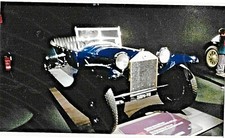 2017 museum torino d'occasion  Expédié en Belgium