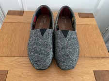 Men toms shoes for sale  STOCKTON-ON-TEES