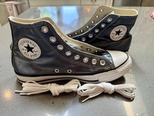 Nwot women converse for sale  Auburn