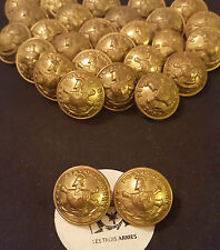 A0262 anciens boutons d'occasion  Chinon