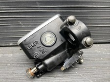 2004 Honda CBR600RR, cilindro mestre de freio dianteiro, OEM #919252 comprar usado 2004 Honda CBR600RR, cilindro mestre de freio dianteiro, OEM #919252 comprar usado  Enviando para Brazil