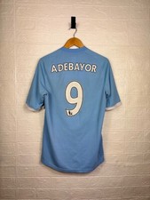 CAMISA UMBRO MASCULINA MANCHESTER CITY 2010 2011 HOME SHIRT #9 ADEBAYOR Tamanho G comprar usado  Enviando para Brazil