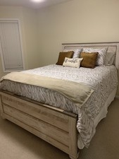Queen size comforter for sale  Lexington