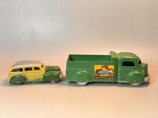 2 caminhões de metal Tootsietoy: #1010 Wrigley's Gum Truck, #239 Ford Woody Wagon comprar usado  Enviando para Brazil