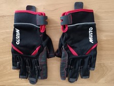 Musto essential short for sale  SHIPSTON-ON-STOUR
