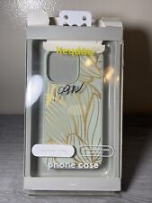 Apple cell phone for sale  Flint