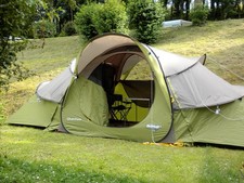 Quechua 4.2 man for sale  HUDDERSFIELD