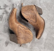 Ariat women distressed for sale  Emory