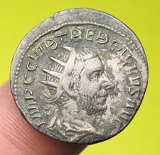 PRECIOSO Y ESCASO ANTONINIANO TREBONIANO GALO 251-253 d.C ROMA comprar usado PRECIOSO Y ESCASO ANTONINIANO TREBONIANO GALO 251-253 d.C ROMA comprar usado  Enviando para Brazil