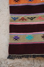 Handwoven multicolor berber d'occasion  Expédié en Belgium