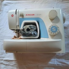 Machine coudre singer d'occasion  Pont-Sainte-Maxence