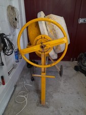 Clarke cement mixer for sale  RHYL