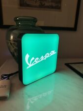 Insegna led vespa usato  Roma